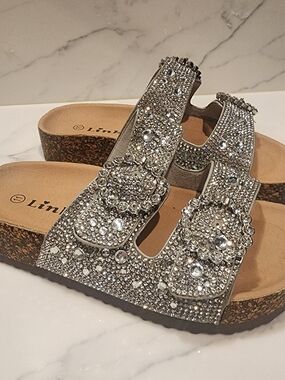 Link Kids Glitter Slide Sandals in Silver NWOT